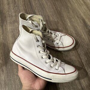 Converse Trainers Size 7 Womens White Shoe Lace Sneakers Hi Top Leather Sneakers